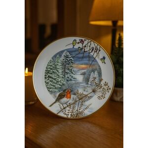 Franklin Porcelain Winter Bird Plate A Country Lane in December 1979
